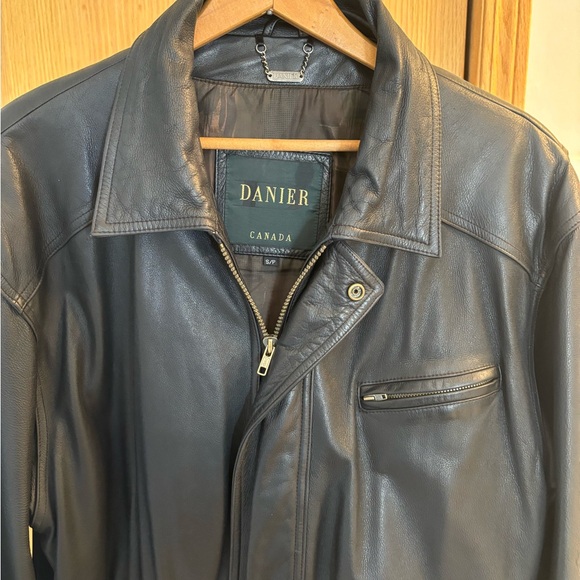 DANIER Genuine Leather Jacket Black - Size Small - Picture 2 of 10